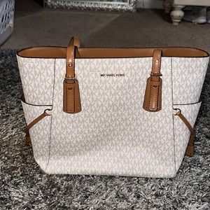 Michael Kors shoulder bag
